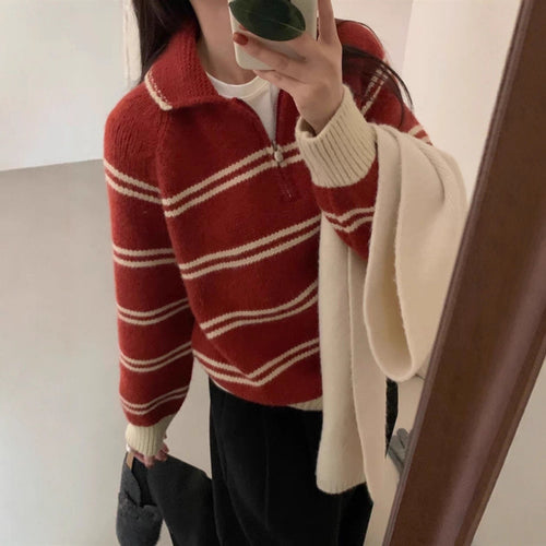 Damen-Strickpullover mit Reißverschluss und Streifenmuster