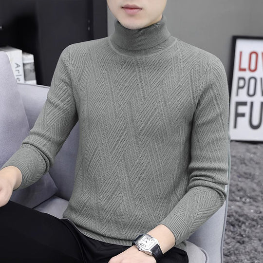 Herren-Strickpullover mit Zopfmuster und Rollkragen