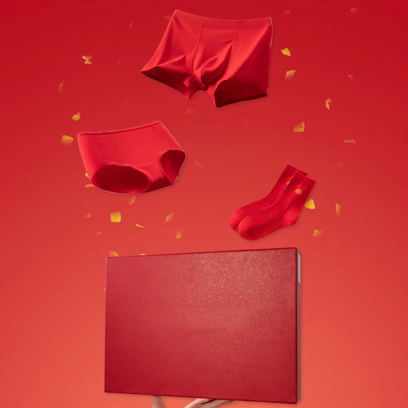 Baumwoll-Unterwäsche-Set in Rot, ideal als Geschenk