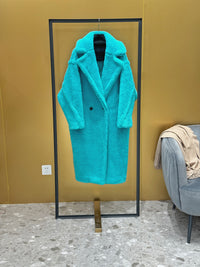 Tiffany Blau