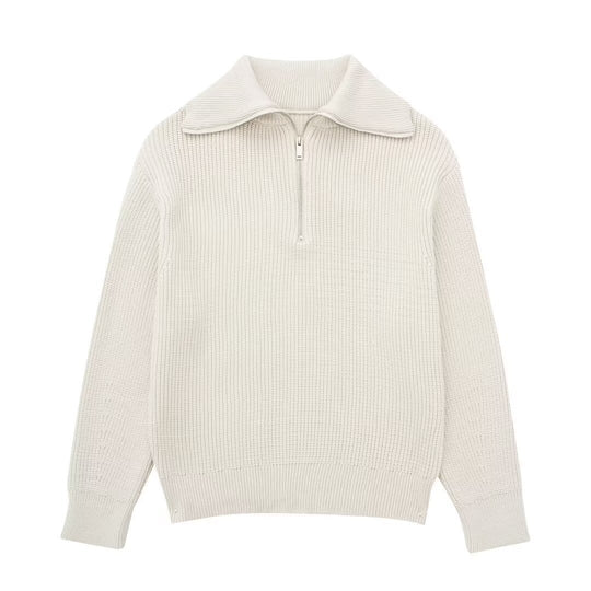 Gestreifter Strickpullover mit Reißverschluss und Kragen
