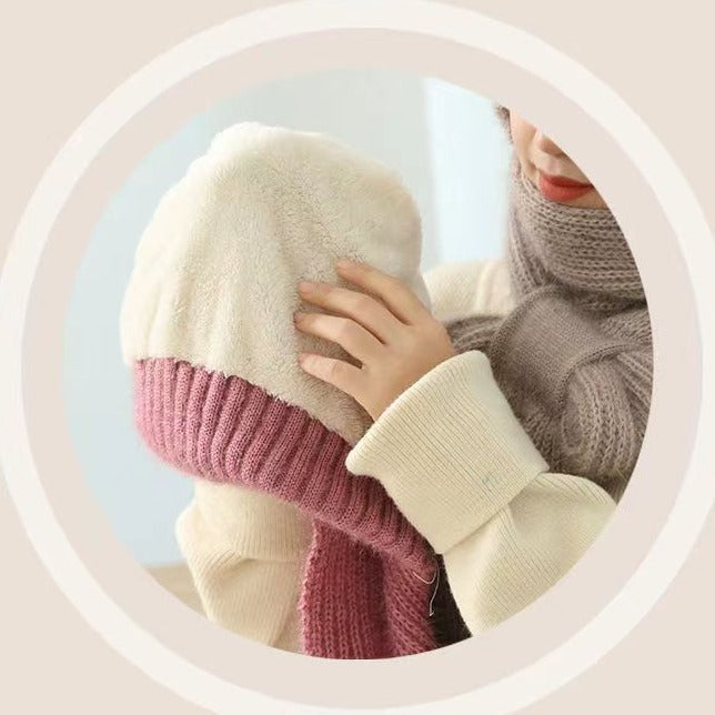 Gefütterte Strickmütze mit Schal für Damen