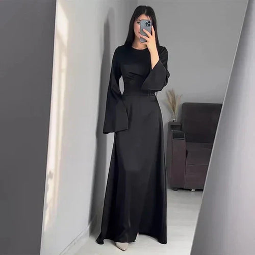 Lange Frauenkleider Aus Satin Stil