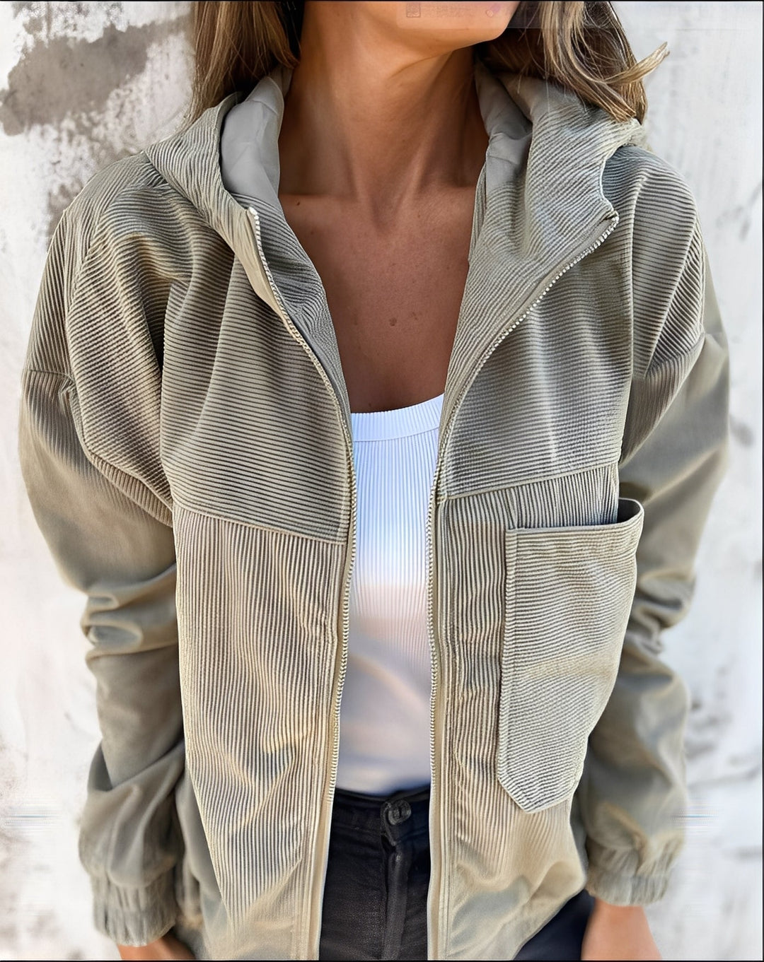 Lässige Cord-Jacke mit Kapuze für Frauen