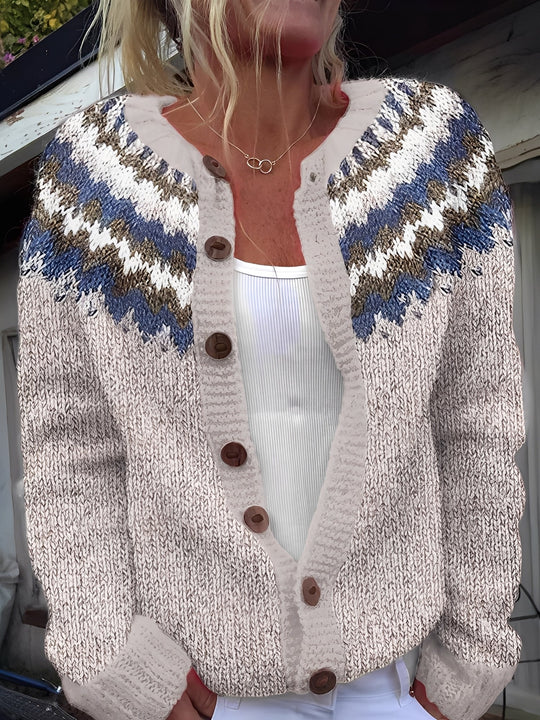 Elegante Damenstrickjacke mit Knöpfen