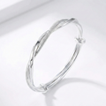Damen Gedrehter Armreif in Offener Form Silberfarben | Shop Nory
