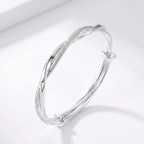 Damen Gedrehter Armreif in Offener Form Silberfarben | Shop Nory