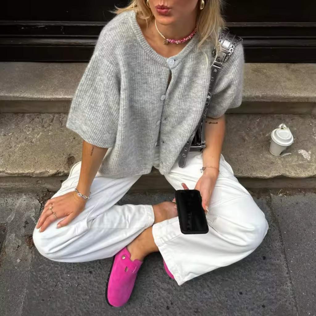 Kurze Strick-Cardigan mit Knöpfen für Damen