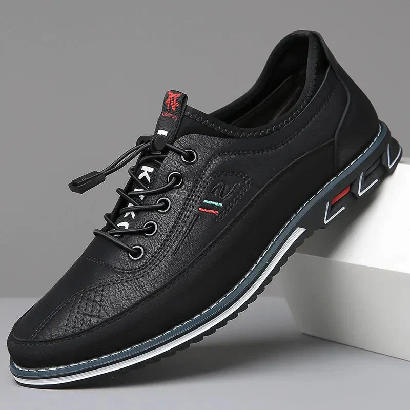 Klassische orthopädische Schuhe für Männer