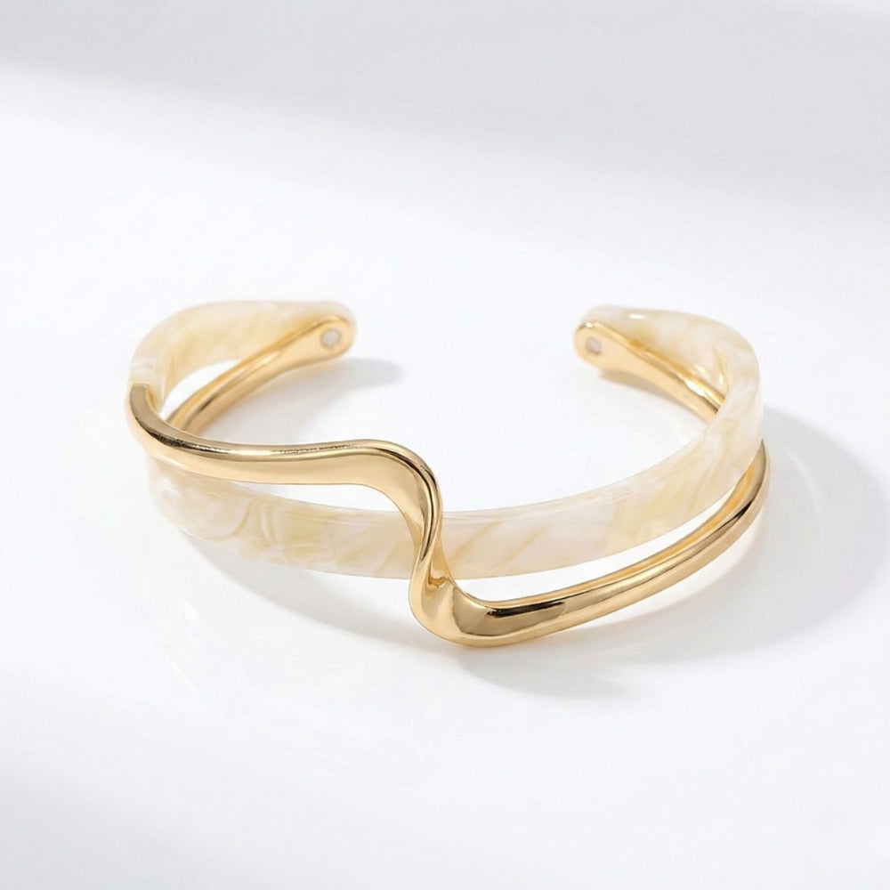 Damen Offener Armreif mit Marmoroptik und Wellenform | Shop Nory