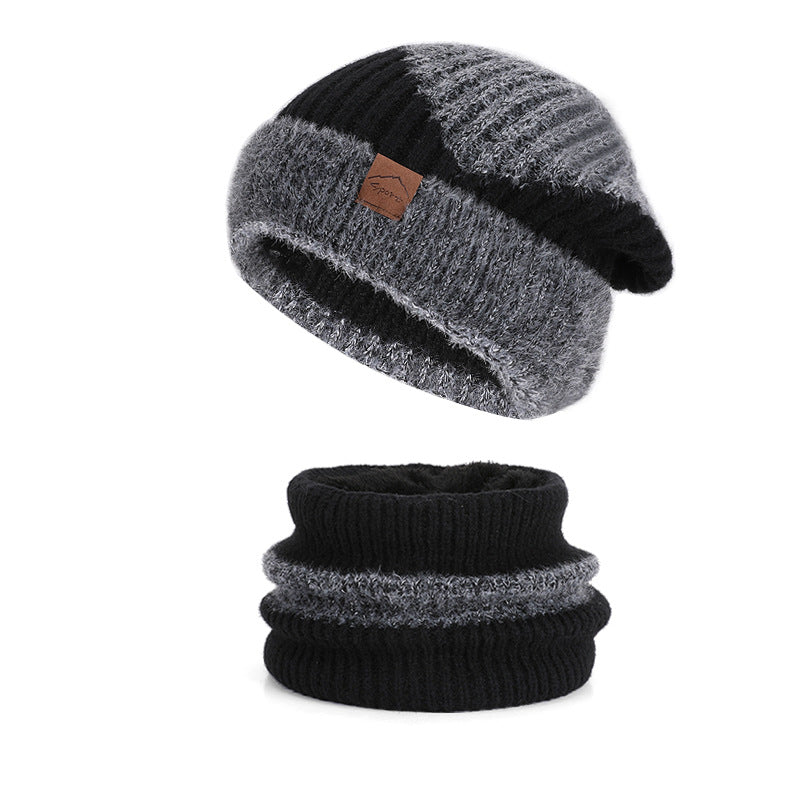 Strickmütze und Loop-Schal Set