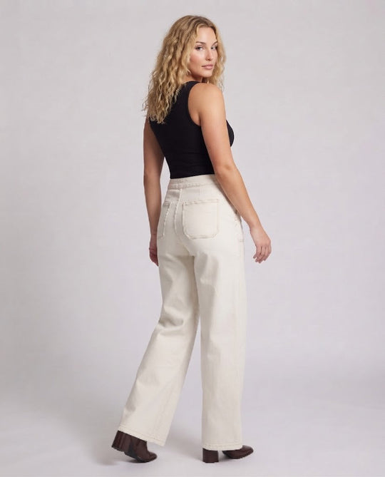 Damen weite hochtaillierte Denim-Hose mit extra weitem Bein und aufgesetzten Taschen Shop Nory