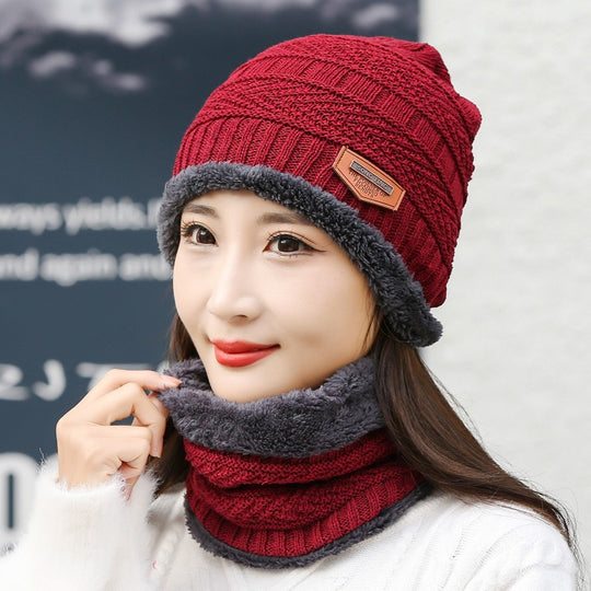 Winter-Set: Strickmütze und Schal, gefüttert