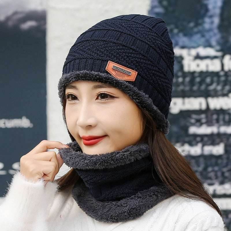 Winter-Set: Strickmütze und Schal, gefüttert