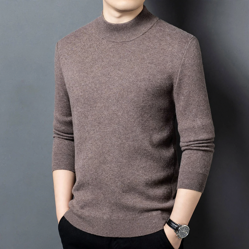 Feingestrickter Pullover mit Stehkragen