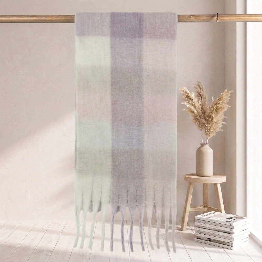 Karierter Schal in Mohair-Optik, warm für Herbst und Winter