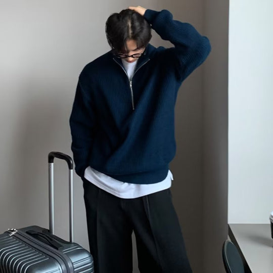 Herren-Strickpullover mit Stehkragen und halbem Reißverschluss