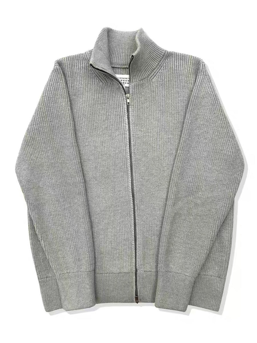 Herren-Strickjacke mit Stehkragen und Doppelreißverschluss
