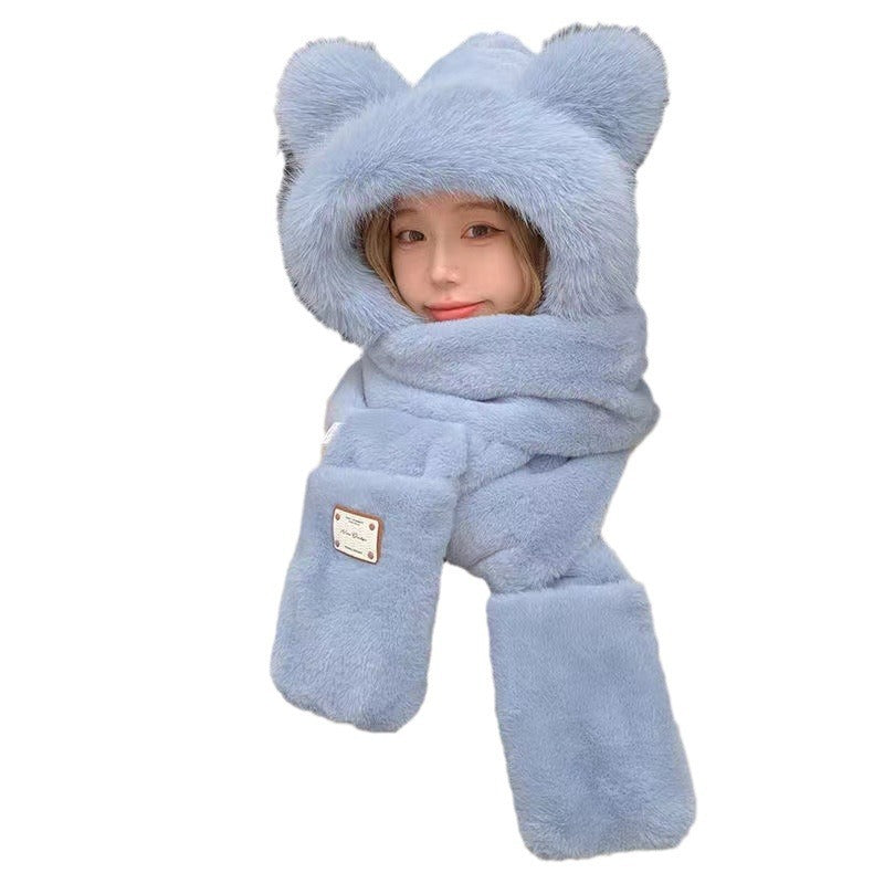 Flauschiges Kapuzen-Set mit Schal und Mütze