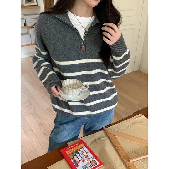 Damen-Strickpullover mit Reißverschluss und Streifenmuster