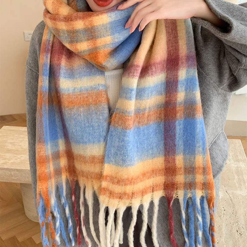 Karierter Schal in Mohair-Optik, wärmend
