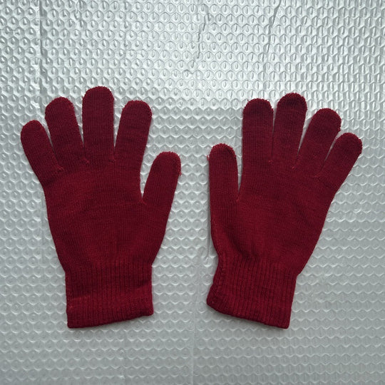 Winter-Set: Gefütterte Strickmütze mit Ohrenschutz und Schal