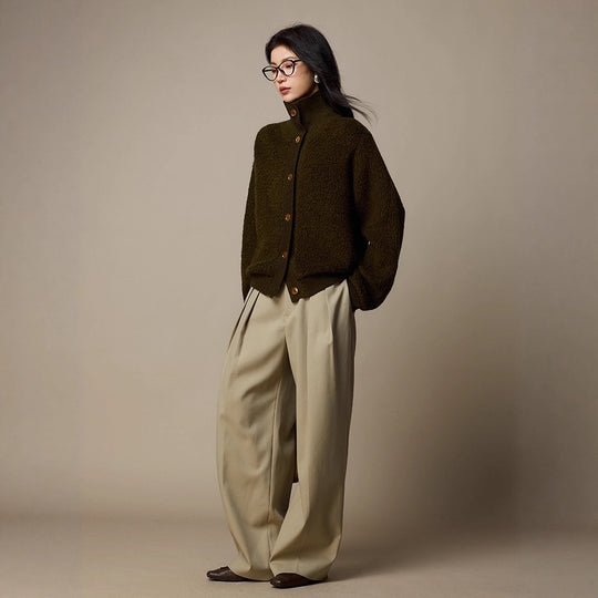 Damen-Strickjacke aus Wolle, hochgeschlossen