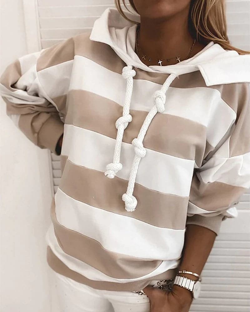 Hoodie Strickdetails Lockere Passform Weiche Materialien