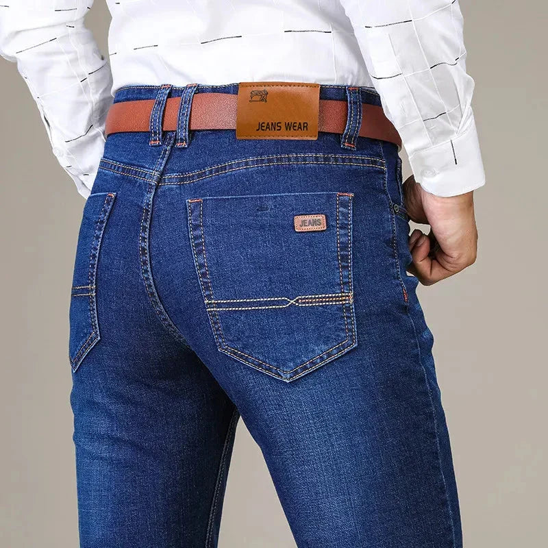 Gerade geschnittene Stretchjeans für Herren