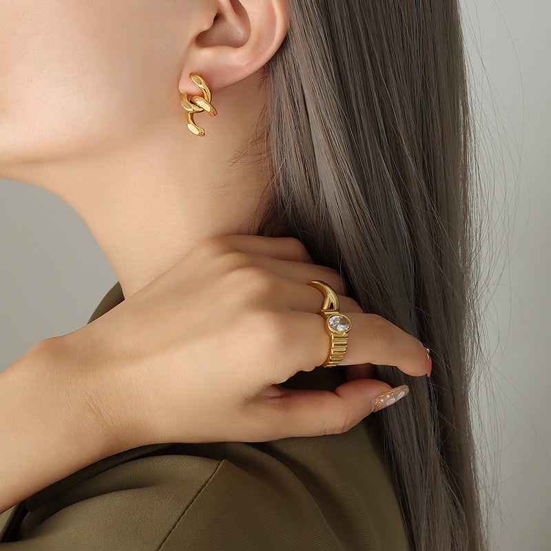 Subtil, aber stilvoll c-kette halblink goldbeschichtete Ohrringe *großartige Geschenkidee* | Shop Nory