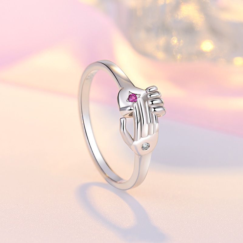 Damenring mit kunstvollem Handdesign und funkelndem Zirkonia Shop Nory