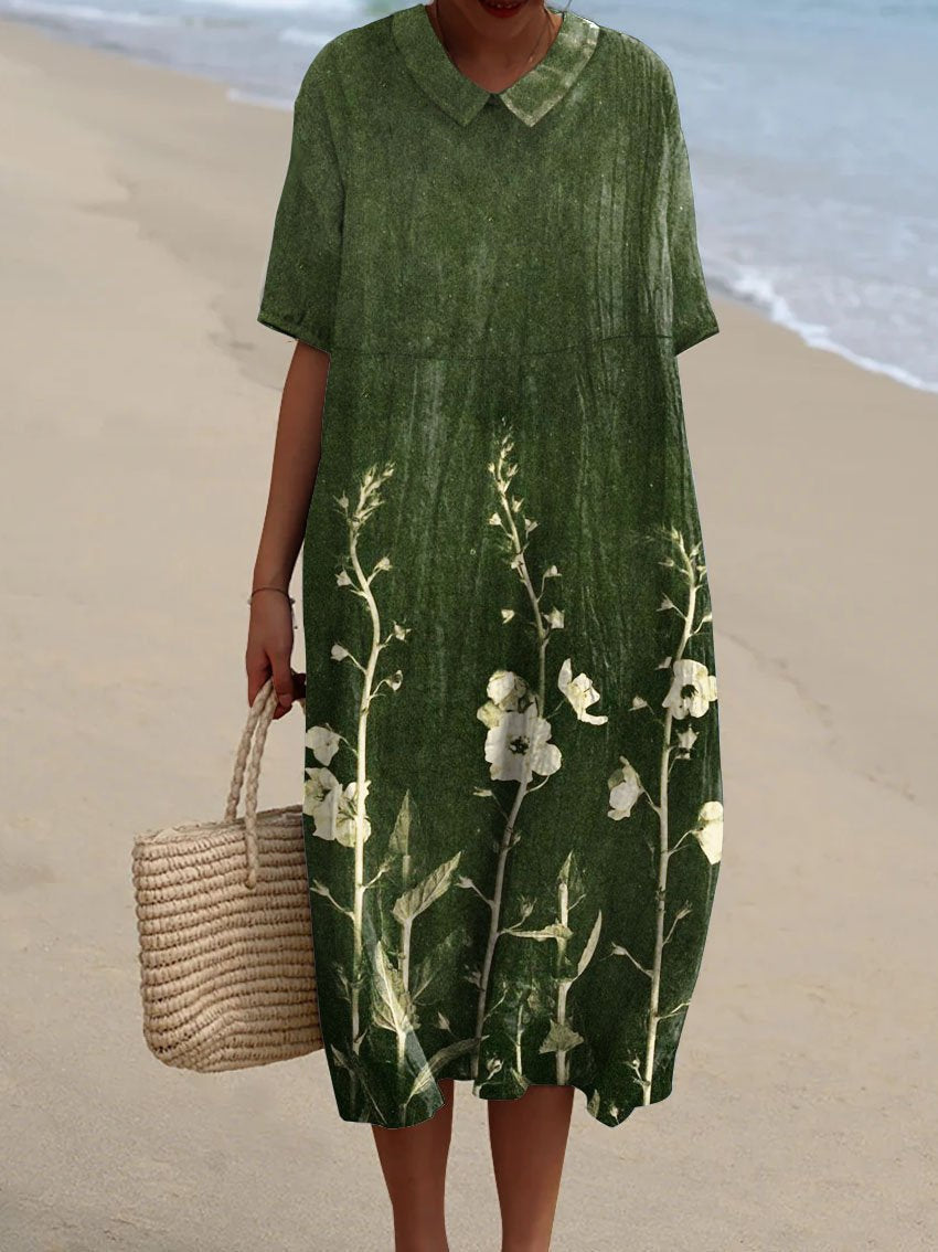 Farbenfrohes, fließendes Sommerkleid