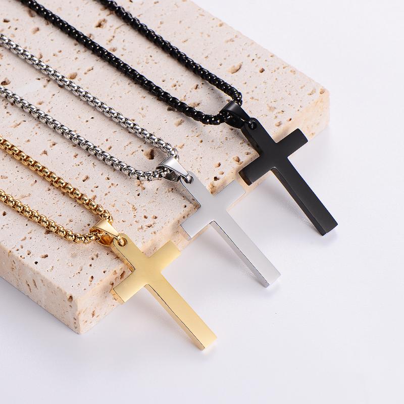 Kreuz Kette in Edelstahl - 18k vergoldet | Shop Nory