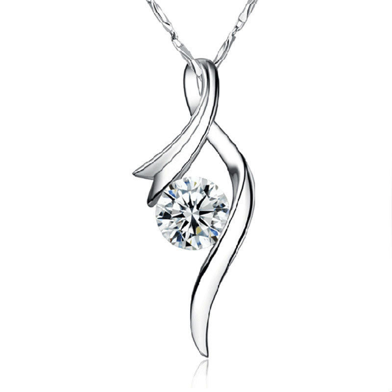 Damen Halskette mit elegantem, geschwungenem Design und funkelndem Zirkonia Shop Nory