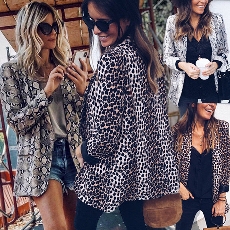 Damen Leichter Longblazer mit Schlangenprint, offener Front und aufgesetzten Taschen Shop Nory