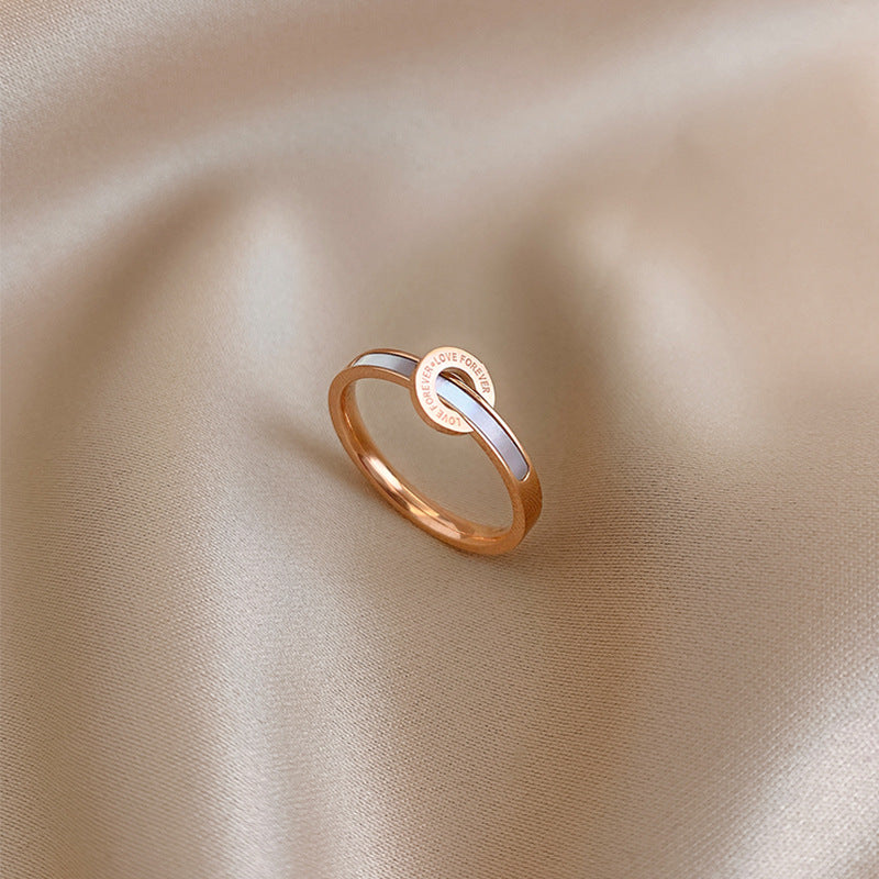 Damen moderner und zeitloser Ring mit verspieltem Kettenmotiv Shop Nory