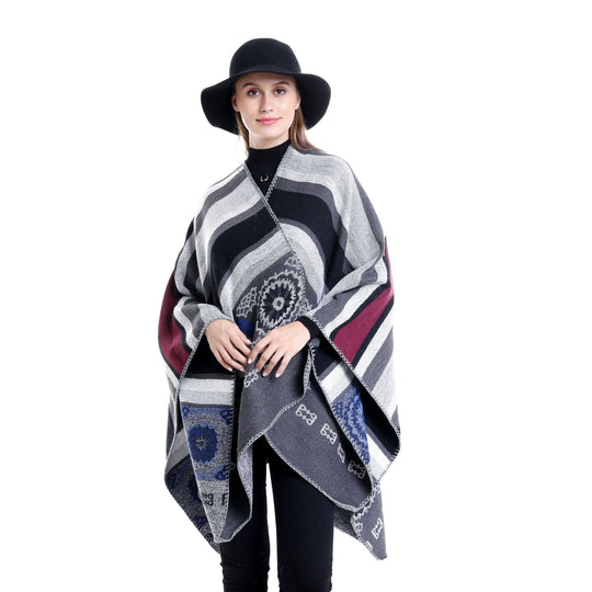 Damen Oversize-Ruana-Poncho mit V-Ausschnitt und ornamentaler Jacquard-Webung Shop Nory