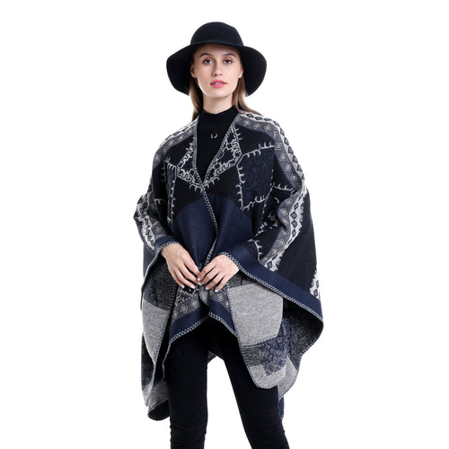 Damen Oversize-Ruana-Poncho aus Jacquardgewebe mit asymmetrischem Zipfelrand und ornamentaler Bordüre Shop Nory