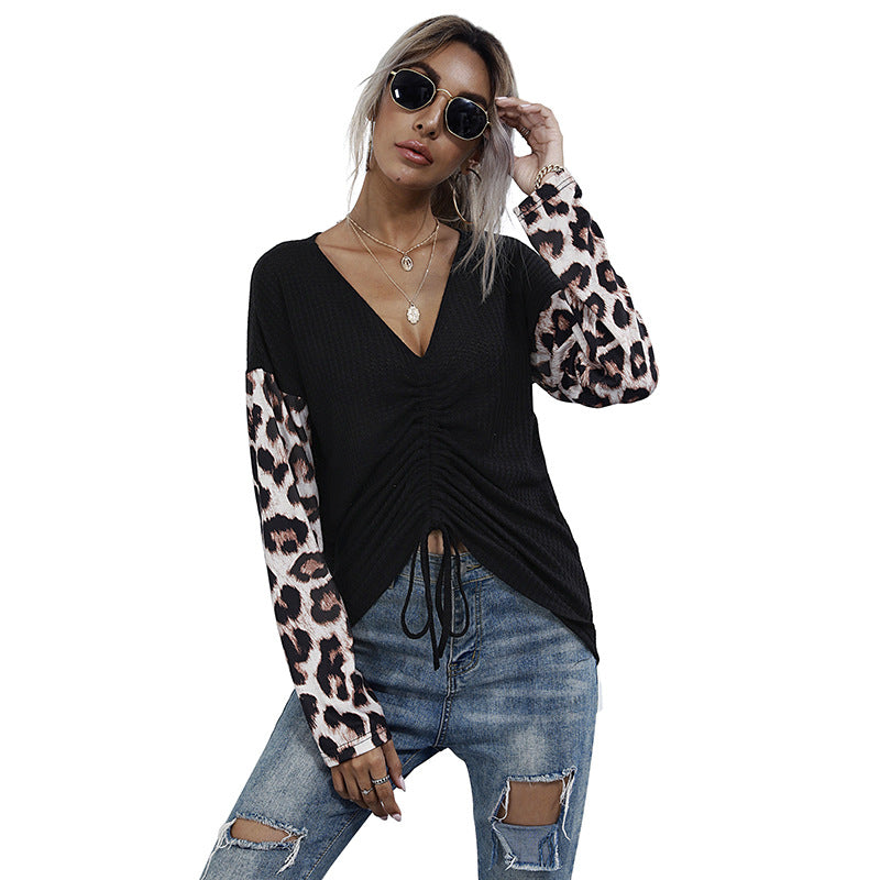 Damen Geripptes V-Ausschnitt-Longsleeve mit Raffung & Leo-Ärmeln Shop Nory