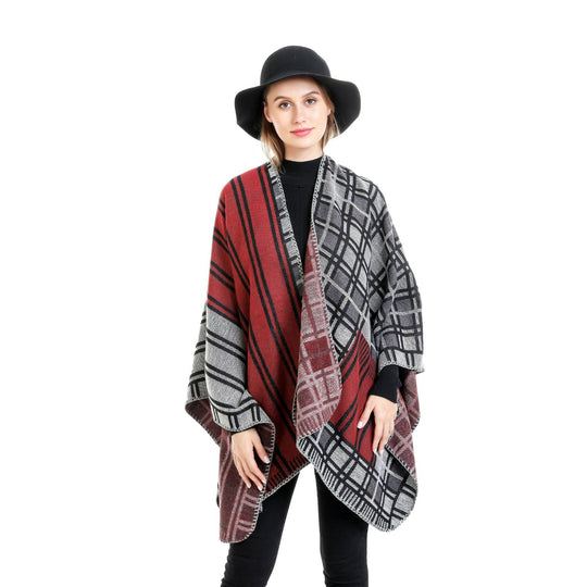 Damen Oversize-Ruana im Patch-Karo-Strick mit offenem Saum Shop Nory