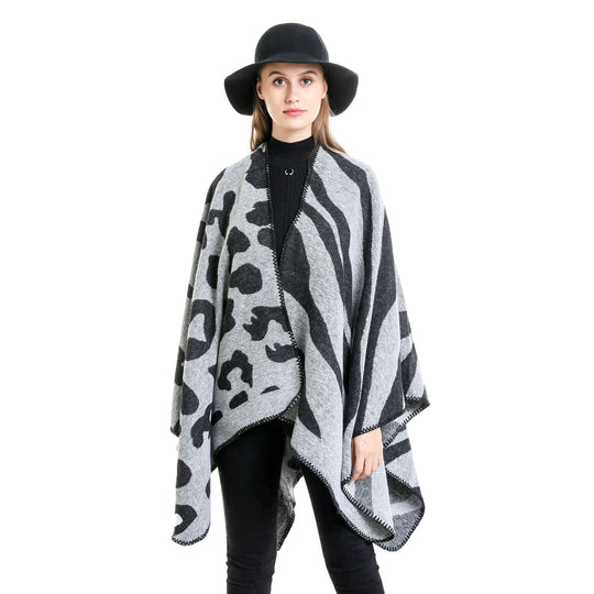 Damen Oversize‑Poncho im Revers‑Stil mit Animal‑Jacquard aus Wollmix Shop Nory