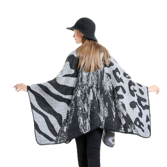 Damen Oversize‑Poncho im Revers‑Stil mit Animal‑Jacquard aus Wollmix Shop Nory