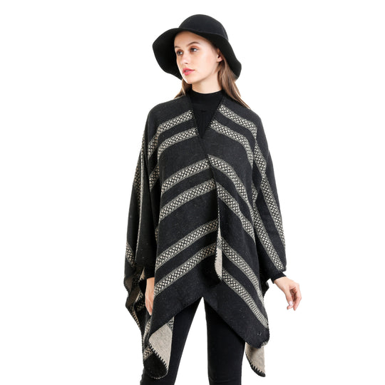 Damen Oversize-Ruana mit grafischen Längs‑Jacquardstreifen und offenem Kimono‑Fall Shop Nory