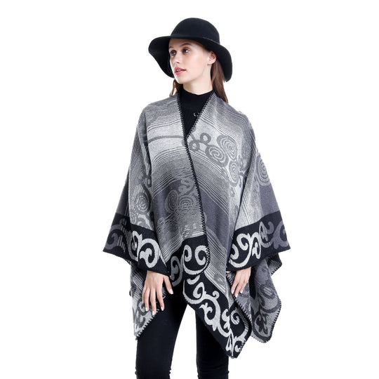 Damen Jacquard‑Ruana‑Poncho aus Wollmix mit asymmetrischem Zipfelsaum Shop Nory