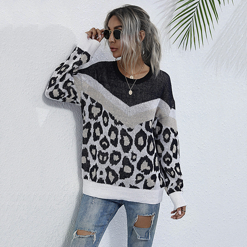 Damen Oversize-Feinstrickpullover mit Chevron-Detail und abstraktem Leoprint Shop Nory