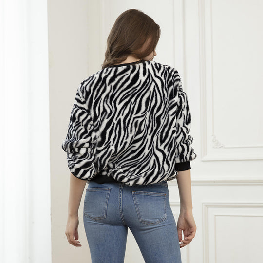 Damen Flauschiger weit geschnittener Pullover mit ZShop Noryra‑Alloverprint und Rippbündchen Shop Nory