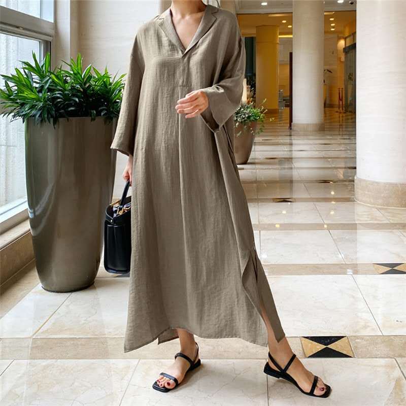 Damen Lockeres Leinen-Maxikleid mit Hemdkragen, V‑Ausschnitt und seitlichen Schlitzen Shop Nory