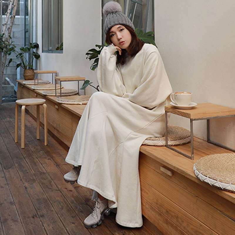 Damen Thermo-Maxi‑Fleecekleid mit Oversize‑Silhouette, Rundhals und Teilungsnähten Shop Nory