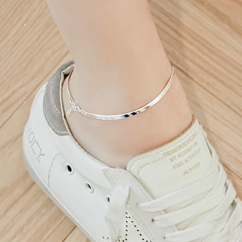 Damen Sneaker im minimalistischen Design mit atmungsaktiven Materialien Shop Nory