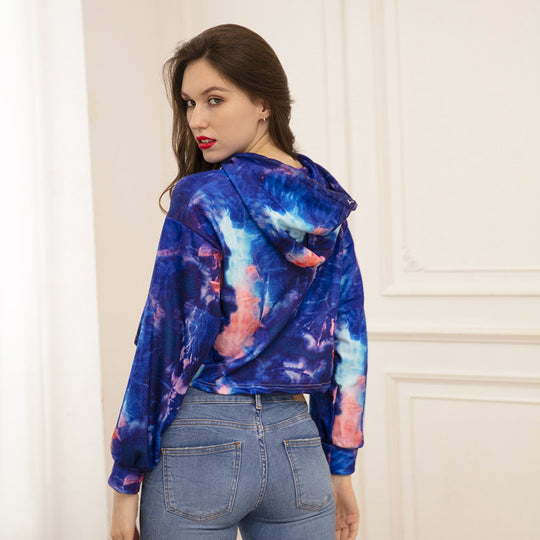 Damen Kurzschnitt‑Kapuzenpullover im Batik‑Look mit Kordelzug und überschnittener Schulter Shop Nory